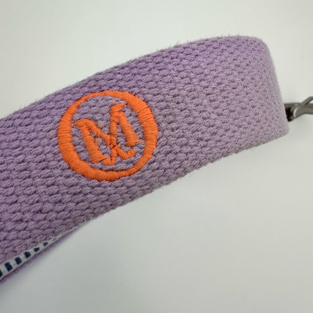 PETER MILLAR- Woven/Embroidered Golf Belt-40- with multiple colors M in purple - Picture 7 of 10